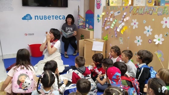 Comienza la celebración del Dia del Libro con un encuentro en la Biblioteca