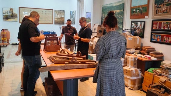 El Meegs imparte un taller de restauración para adultos