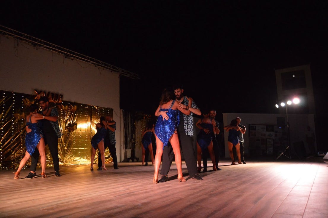El XVIII Festival de Bailes Alson concentra más de cien bailarines de todas las edades