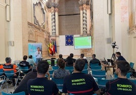 La charla se desarrolló en el Convento san Juan de Dios.