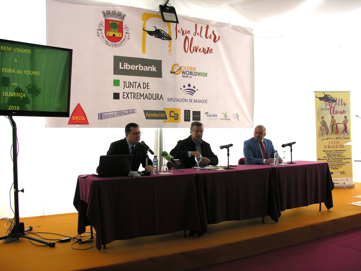 Las supersticiones taurinas y la dicotomía tourada-corrida, analizadas en las conferencias de la Feria del Toro