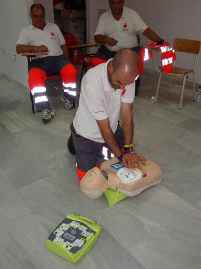 Ismael Rodríguez Álvez durante una clase de primeros auxilios. 