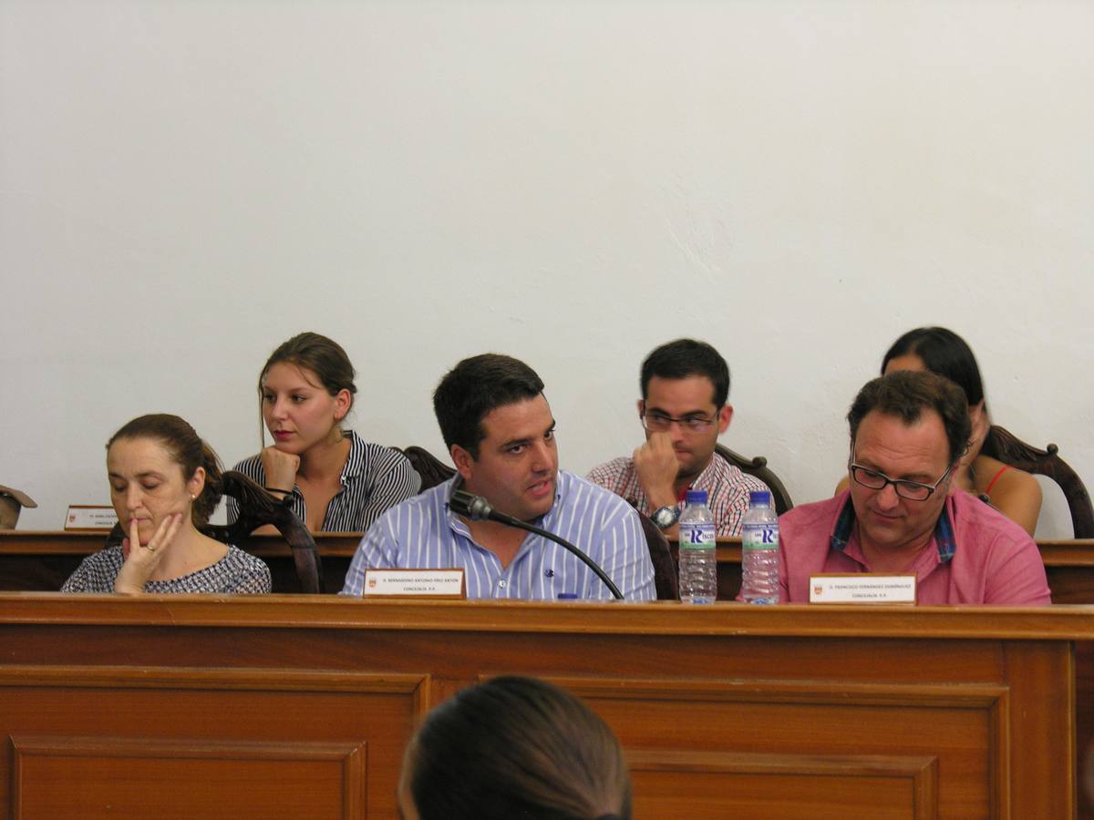 Isabel Caldera renuncia a su acta de concejala por motivos profesionales