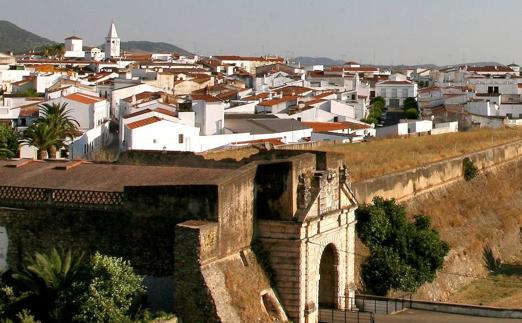 Panorámica de la Puerta del Calvario y su entorno. 