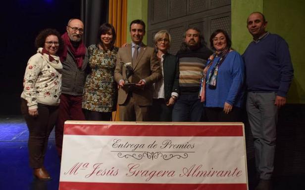 El equipo de gobierno del Ayuntamiento de Puebla con en el acto de la AECC