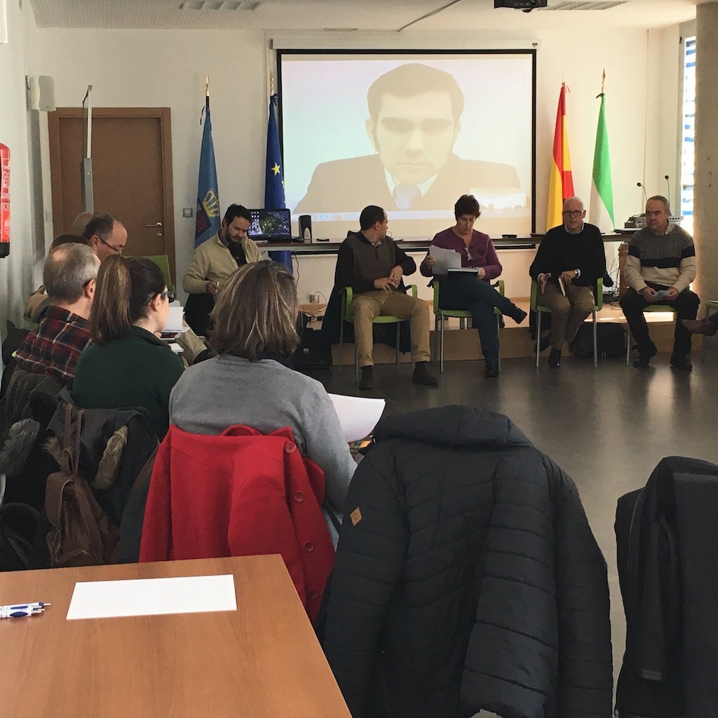Una de las reuniones celebradas en el CID 