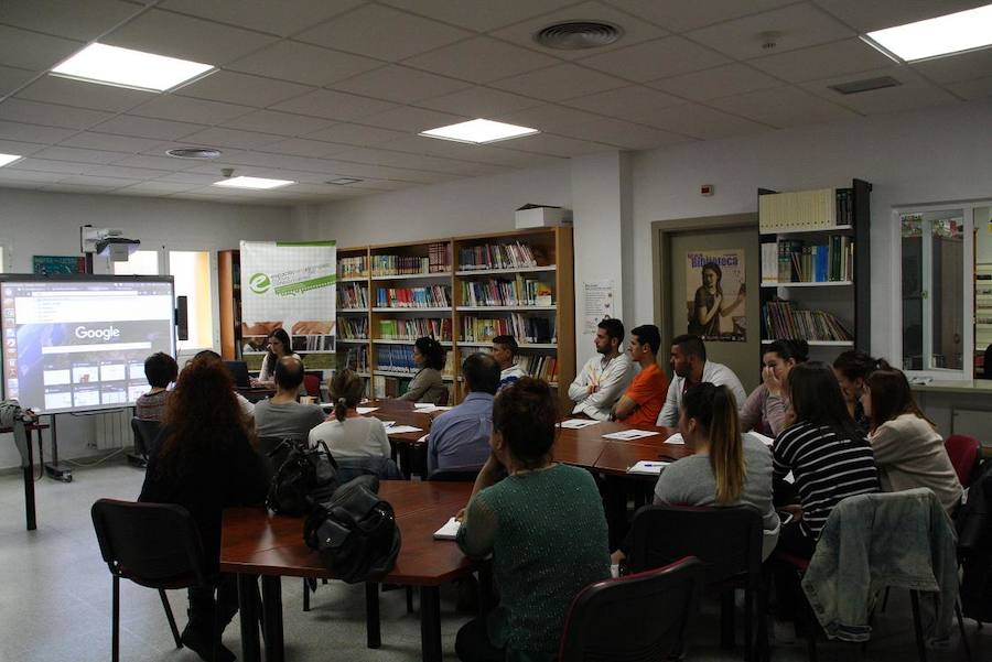 Jóvenes que asistieron a una de las actividades  