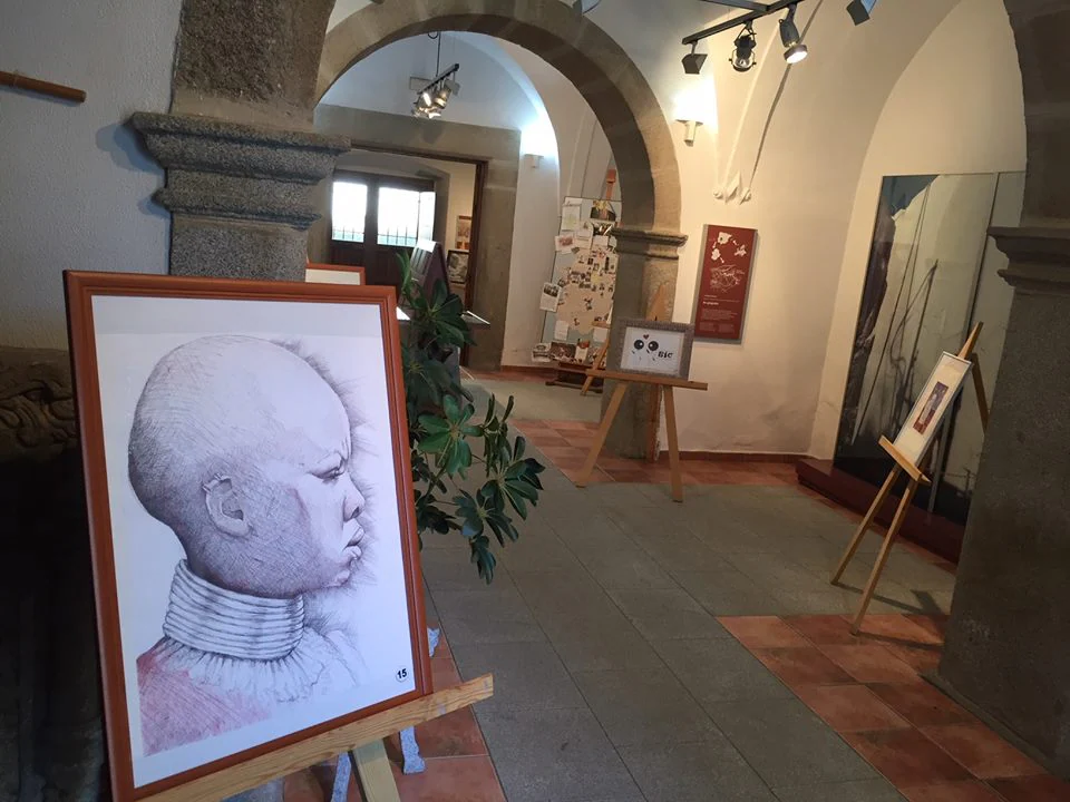 Las obras de la muestra en el Museo del Granito. :: 