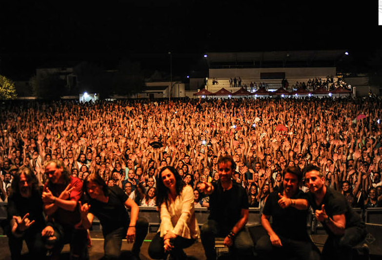 El grupo Camela, protagonista indiscutible de las fiestas de la Velada