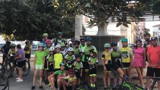 Éxito de participación en la Ruta Cicloturista nocturna