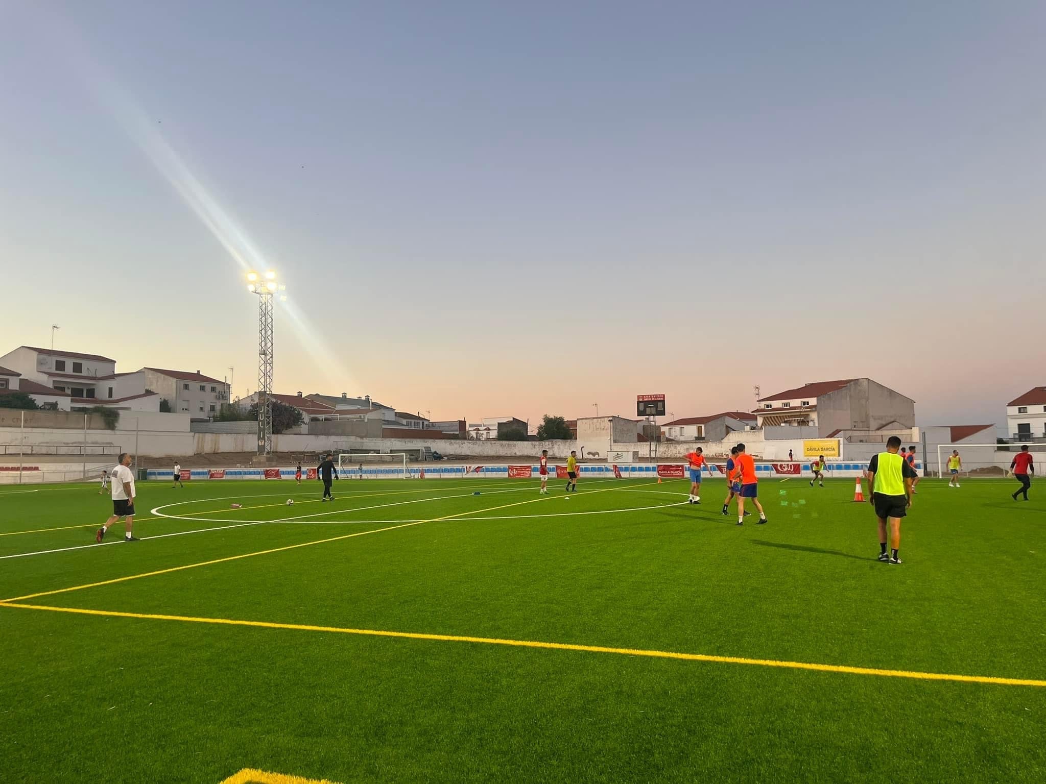El CD Quintana se enfrenta al CD Cabeza del Buey en las semifinales del Trofeo Mancomunidad