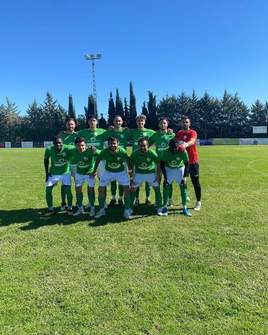 El Athletic Valle se impone al Esparragosa de Lares para mantenerse líder