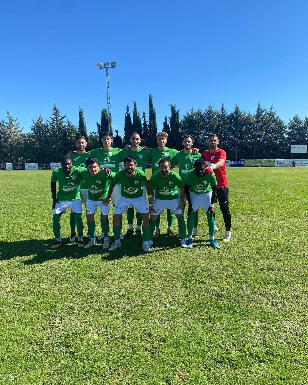 El Athletic Valle se impone al Esparragosa de Lares para mantenerse líder