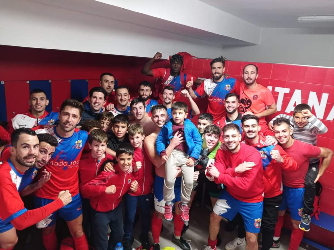 El CD Quintana vence con rotundidad al Olympic Peleño