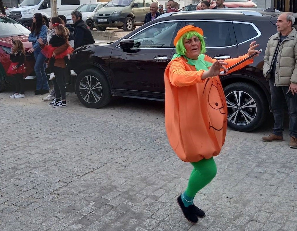 Fotos: Orginalidad, color y calidad en un lunes de Carnaval que brilló con luz propia