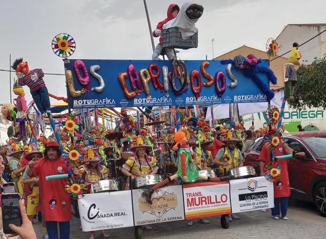 Fotos: Orginalidad, color y calidad en un lunes de Carnaval que brilló con luz propia