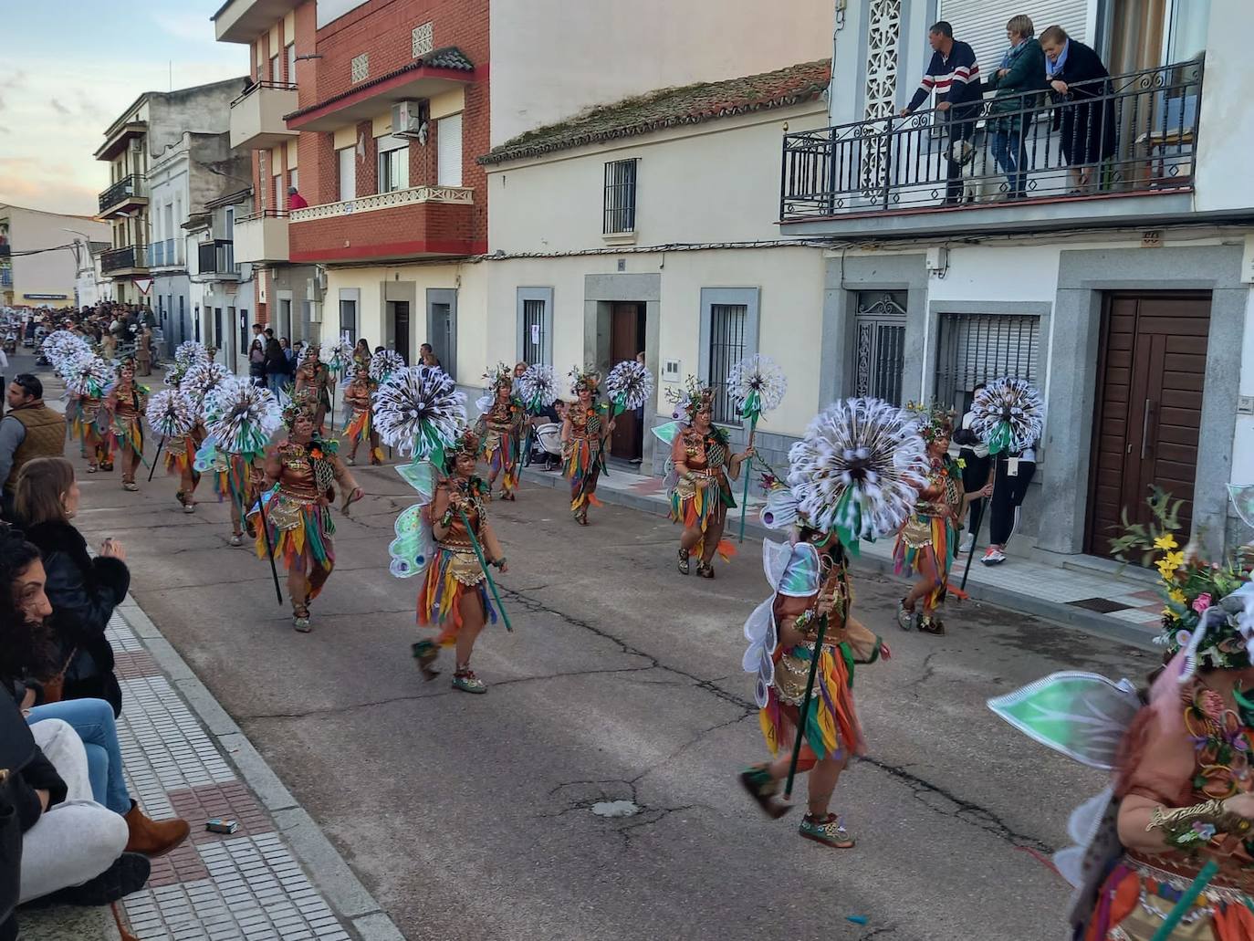 Color, diversión y mucha originalidad en el 'Lunes de Carnaval'