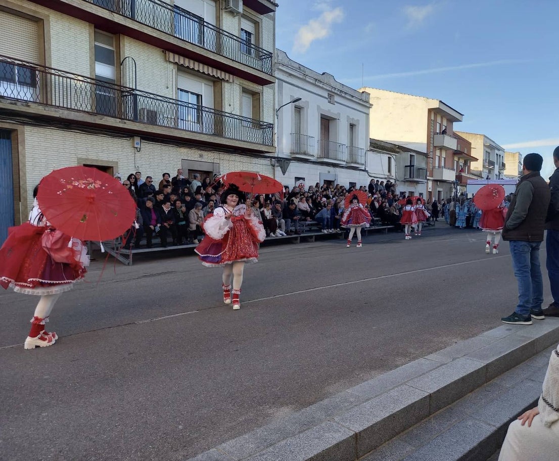 Color, diversión y mucha originalidad en el 'Lunes de Carnaval'
