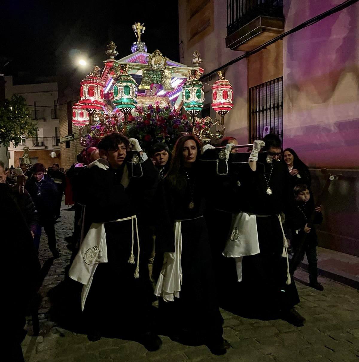 La lluvia altera parte de la Semana Santa quintanense