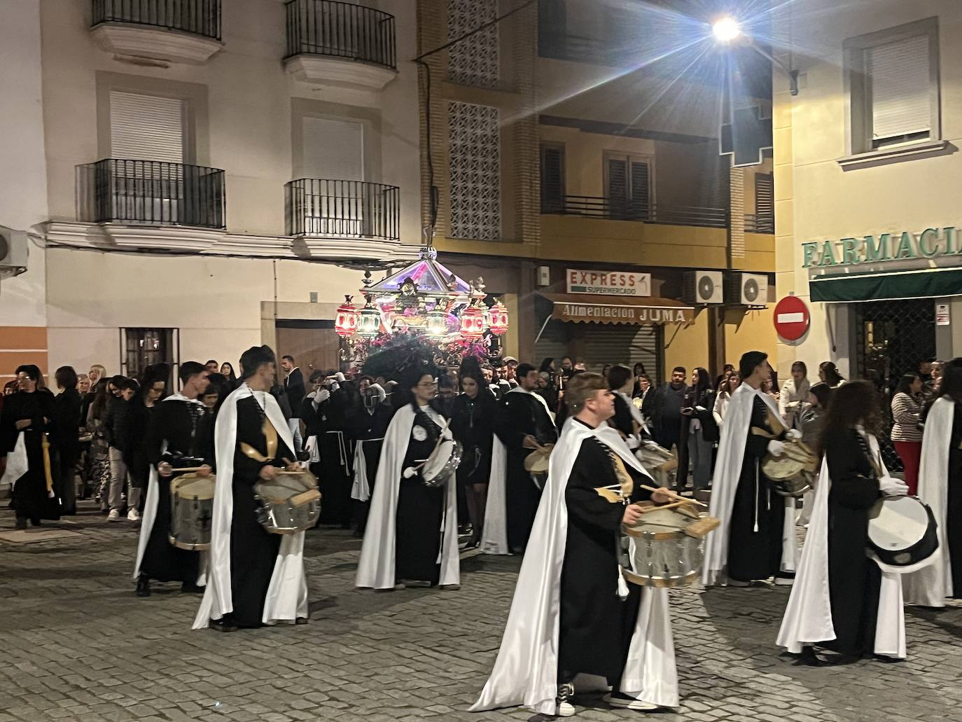 La lluvia altera parte de la Semana Santa quintanense