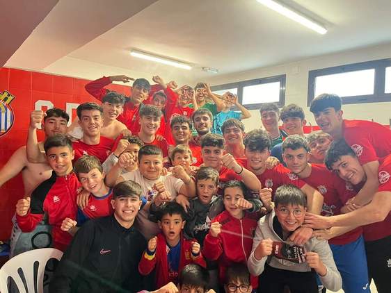 Apabullante victoria del CD Quintana Juvenil ante el CF Trujillo