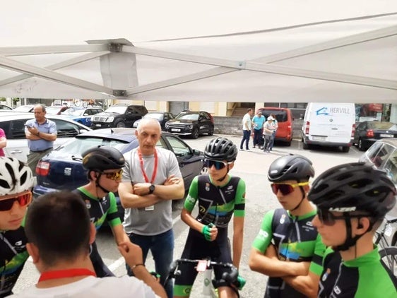 El Quintana Proingo Team realiza un gran papel en la Vuelta a Cantabria