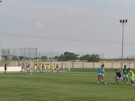 El Athletic Valle inicia la temporada como local con un derbi de la Serena