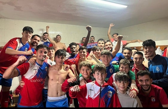 Un CD Quintana invencible conquista Hernán Cortés