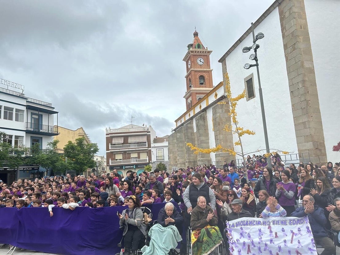 Quintana se une contra la violencia de género