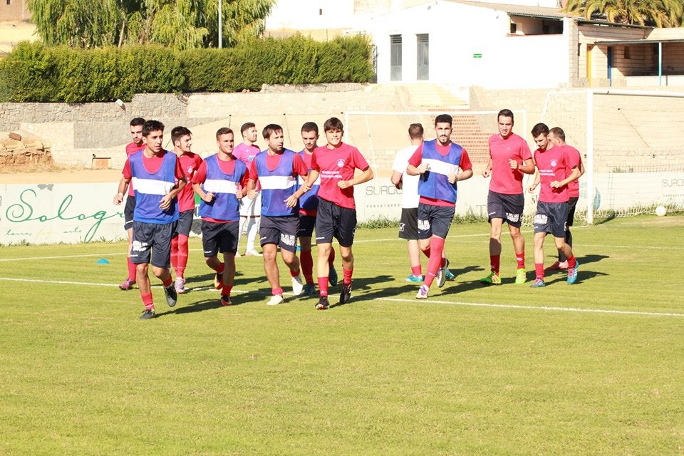 Derrota por 2-0 de los rojillos ante el Llerenense