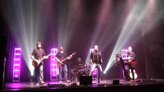 Durante la actuación en el Rodríguez Ibarra 