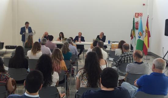 Quintana acoge un curso de competitividad territorial de la Uex y Diputación