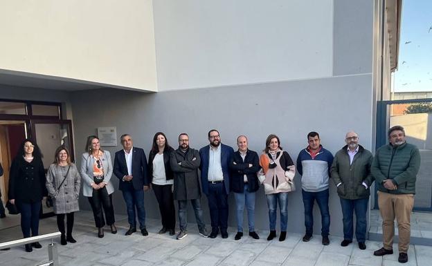 Imagen principal - La Delegada del Gobierno, Yolanda García Seco inaugura el Centro de Formación Municipal