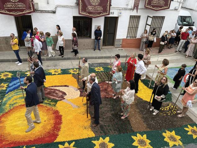 Fotos: San Vicente de Alcántara celebra el Corpus Christi