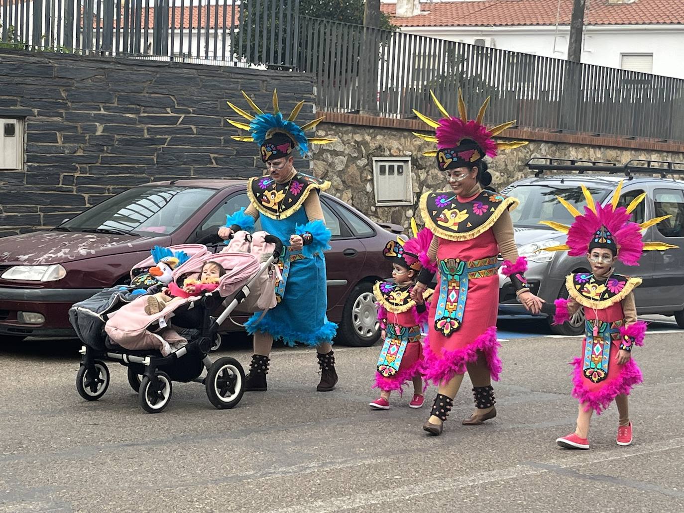 Fotos: Desfile y gala de premios del Carnaval 2023 de San Vicente de Alcántara