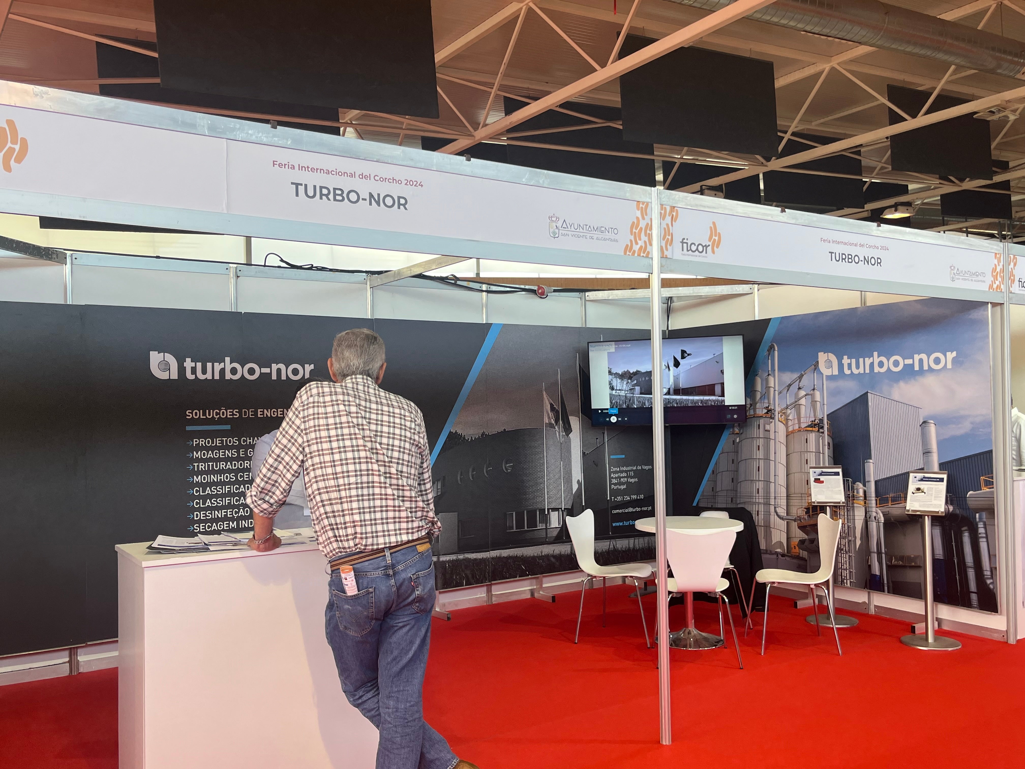 La Feria Internacional del Corcho en imágenes (III)