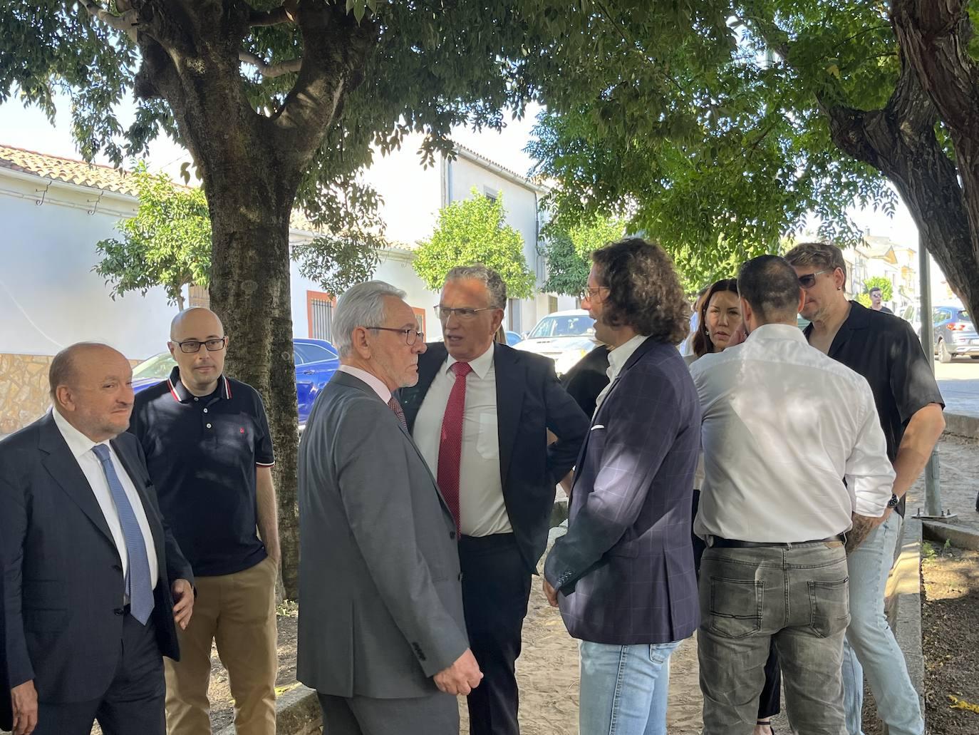Imágenes del acto celebrado en memoria de José María Piris (II)
