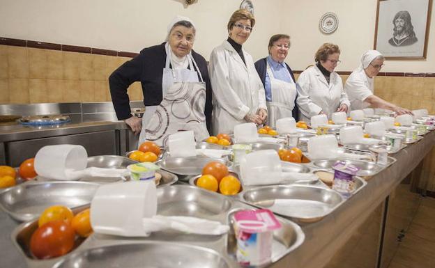 Las Hijas de la Caridad de San Vicente de Paul gestionan el comedor social Virgen de la Acogida:: HOY