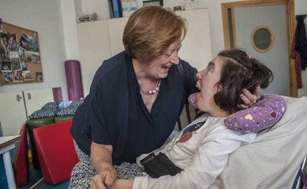 Dolores Arenas Falcón.