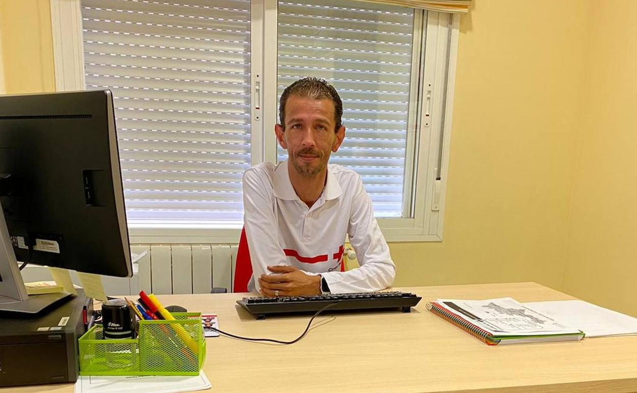 José Manuel Lucas Salomón Responsable de la Cruz Roja en Arroyo de la Luz. 