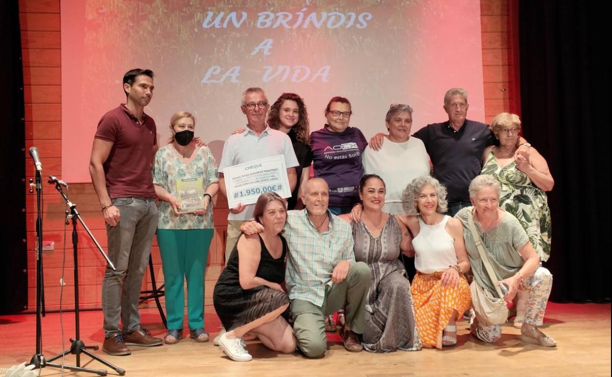 Foto de familia tras finalizar el evento. 