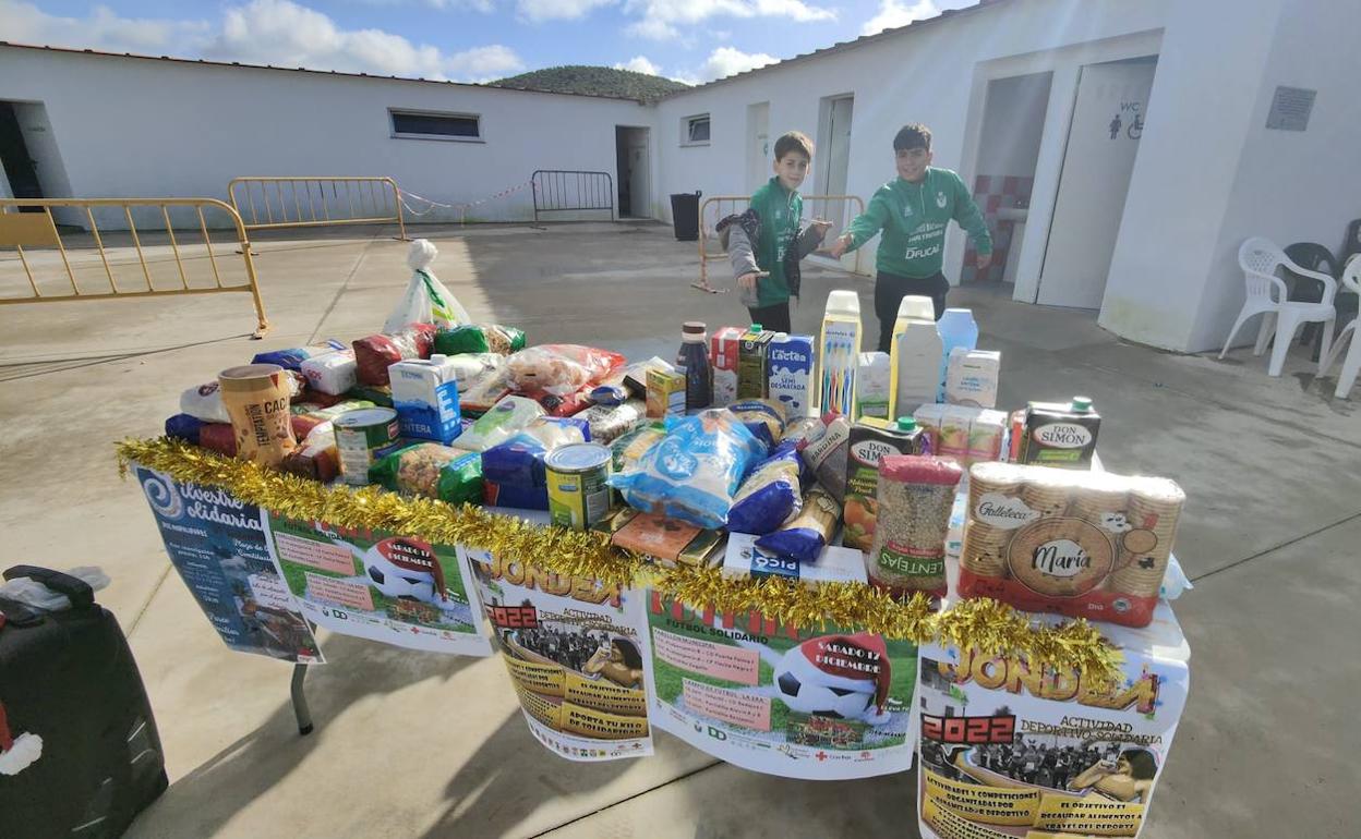 Valverde recauda más de 150 kilos de alimentos en Futkilo