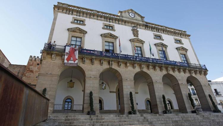 Cáceres destina 177.000 euros para la compra de viviendas a víctimas de violencia de género