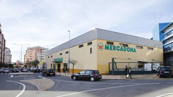 Mercadona entrega más de 12.900 kilos de productos al Banco de Alimentos de Cáceres