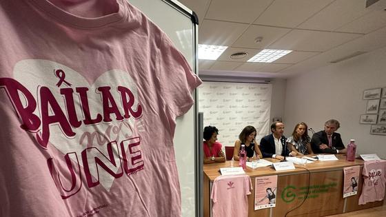 La master class de zumba contra el cáncer de mama espera reunir en Badajoz a un millar de participantes