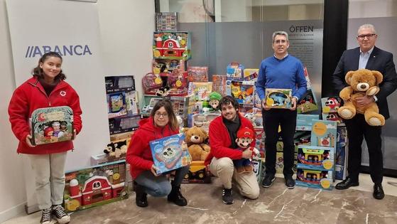 Cruz Roja Mérida recibe juguetes nuevos para repartir en Reyes entre las familias desfavorecidas