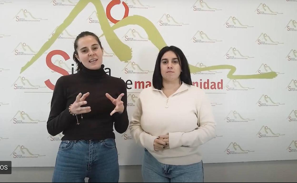 Isabel Barragán y Marta Flores son las terapeutas ocupacionales de la Mancomunidad Sierra Suroeste 