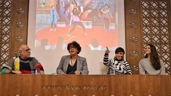 La obra 'Eco, la ninfa sin voz' se representará en 10 colegios de la provincia de Badajoz con motivo del 8M
