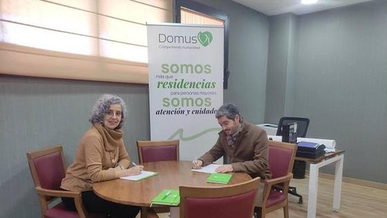 Los residentes y cuidadores de DomusVi Ciudad de Badajoz recibirán apoyo emocional por parte del voluntariado de la Asociación Red Humanizar