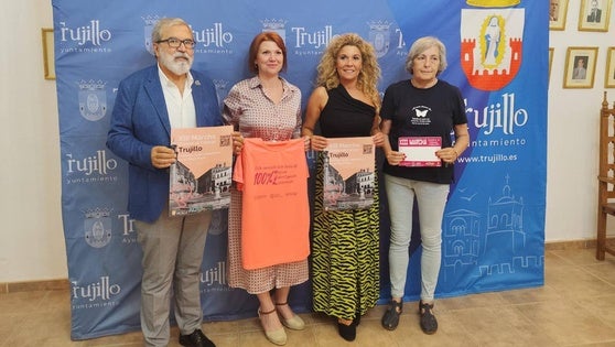 La Asociación Española Contra el Cáncer en Cáceres presenta su Circuito Provincial de Marchas Rosas